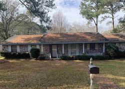 Foreclosure Listing in ELM AVE NW MAGEE, MS 39111