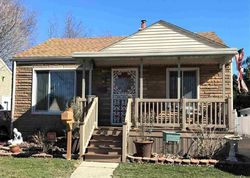 Foreclosure Listing in WOODLAND ST HARPER WOODS, MI 48225