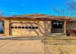 Foreclosure Listing in GAIL DR SALINA, KS 67401