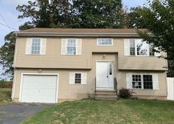 Foreclosure Listing in STONEGATE RD NEW BRITAIN, CT 06053