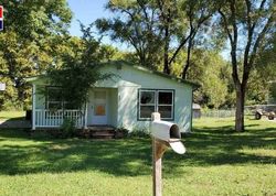 Foreclosure Listing in EDGEWATER DR JUNCTION CITY, KS 66441