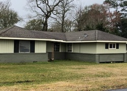 Foreclosure Listing in N FRANCES AVE GONZALES, LA 70737