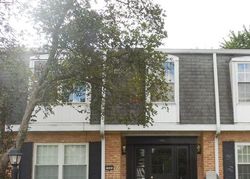 Foreclosure Listing in HERAULT PL APT E SAINT LOUIS, MO 63125