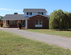 Foreclosure Listing in W BENTON AVE SAYRE, OK 73662