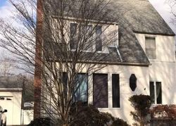 Foreclosure Listing in YALE ST ROSLYN HEIGHTS, NY 11577