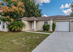  Wildwood Oak Dr, Tampa FL