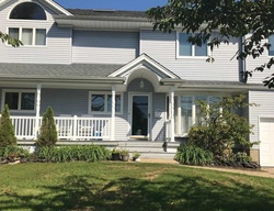 Foreclosure Listing in CABOT RD W MASSAPEQUA, NY 11758