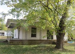 Foreclosure Listing in N ERIE AVE RUSSELLVILLE, AR 72801