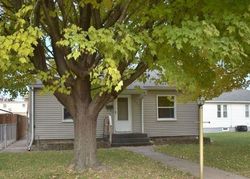 Foreclosure Listing in 11TH AVENUE A MOLINE, IL 61265