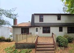  Old Stagecoach Rd, Meriden CT