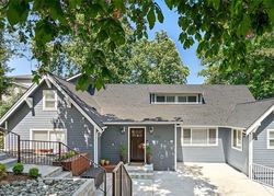 Foreclosure Listing in 113TH AVE SE BELLEVUE, WA 98004