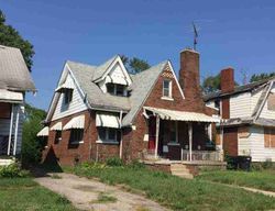 Foreclosure in  CLOVERLAWN ST Detroit, MI 48238