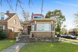  W 124th St, Chicago IL