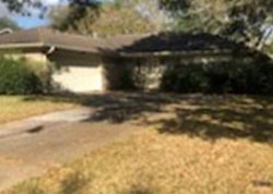 Foreclosure Listing in WESTGLEN DR ALVIN, TX 77511