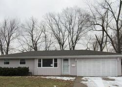 Foreclosure Listing in W GREENBRIER LN PEORIA, IL 61614