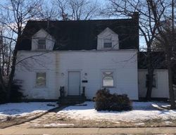  E Dean St, Freeport NY