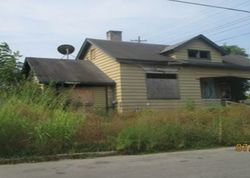 Foreclosure in  HOWARD ST Louisville, KY 40211