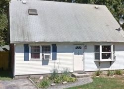  Wavecrest Dr, Mastic Beach NY