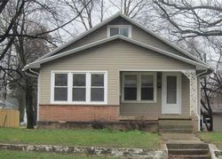 Foreclosure in  W SAINT LOUIS AVE Vandalia, IL 62471