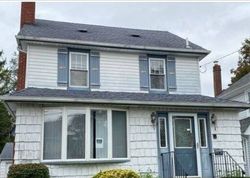 Foreclosure Listing in KENSINGTON RD S GARDEN CITY, NY 11530