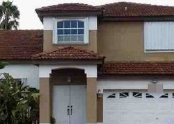 Foreclosure Listing in NW 83RD PL HIALEAH, FL 33015