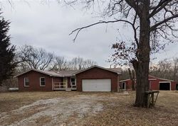 Foreclosure Listing in MOONBEAM LN BUNKER HILL, IL 62014