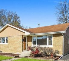 Foreclosure Listing in W 114TH PL WORTH, IL 60482