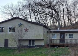 Foreclosure Listing in MASSEY STATION RD DUBUQUE, IA 52003