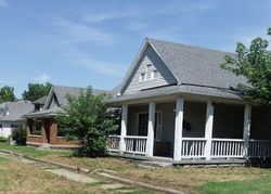 Foreclosure Listing in N 12TH ST TERRE HAUTE, IN 47804