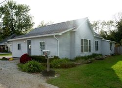 Foreclosure Listing in N HOLLINGSWORTH PL WEST TERRE HAUTE, IN 47885