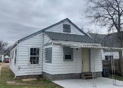 Foreclosure Listing in NW DEARBORN AVE LAWTON, OK 73507