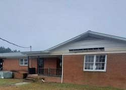 Foreclosure Listing in OLD HARVEY SUTTON RD MOUNT OLIVE, NC 28365