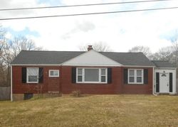Foreclosure Listing in HOLLY HILL DR WALDORF, MD 20601