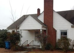 Foreclosure Listing in E 2ND AVE MOUNT GILEAD, NC 27306