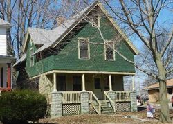 Foreclosure Listing in N PERRY ST DAVENPORT, IA 52803