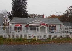  Pleasantview Ave, Bridgeport CT