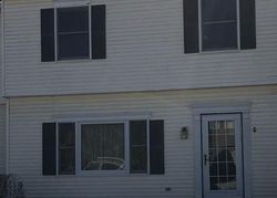 Foreclosure Listing in KOMONCHAK CIR WEST HAVERSTRAW, NY 10993