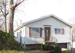 Foreclosure Listing in GREEN ST EAST HAVEN, CT 06512