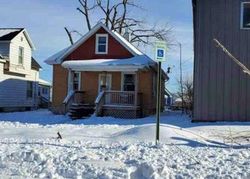 Foreclosure in  10TH ST SW Cedar Rapids, IA 52404