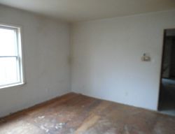 Foreclosure Listing in N 9TH AVE KANKAKEE, IL 60901