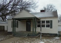 Foreclosure Listing in S 2ND ST BLACKWELL, OK 74631