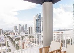  Ne 18th St Ph 8, Miami FL