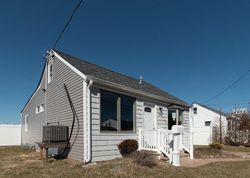 Foreclosure Listing in WEST DR COPIAGUE, NY 11726