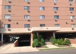 Foreclosure Listing in ORCHARD ST APT 4C HACKENSACK, NJ 07601