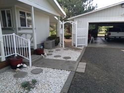 Foreclosure Listing in W LINN RD EAGLE POINT, OR 97524