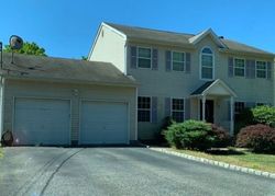 Foreclosure Listing in LOCUST AVE S MEDFORD, NY 11763