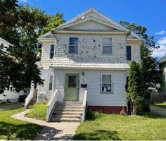 Foreclosure Listing in SOMERSET ST SPRINGFIELD, MA 01108