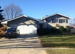 Foreclosure Listing in COLONIAL LN LOMBARD, IL 60148
