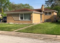 Foreclosure - Riverview Dr - South Holland, IL