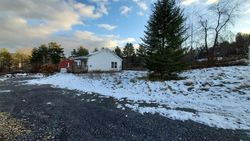 Foreclosure Listing in CALAVANT HILL RD CHARLESTOWN, NH 03603